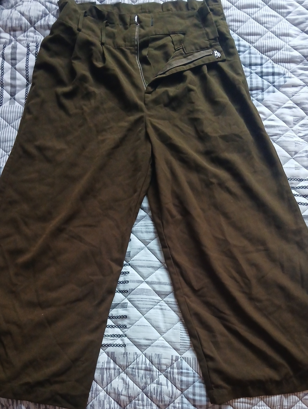 Brave Soul Women's Olive Green Wide-Leg Pants Size Small